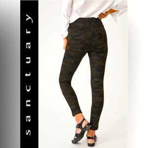 ✂️  3/$25! Anthro Sanctuary High-Rise Runway Ponte Leggings in Forest Camo